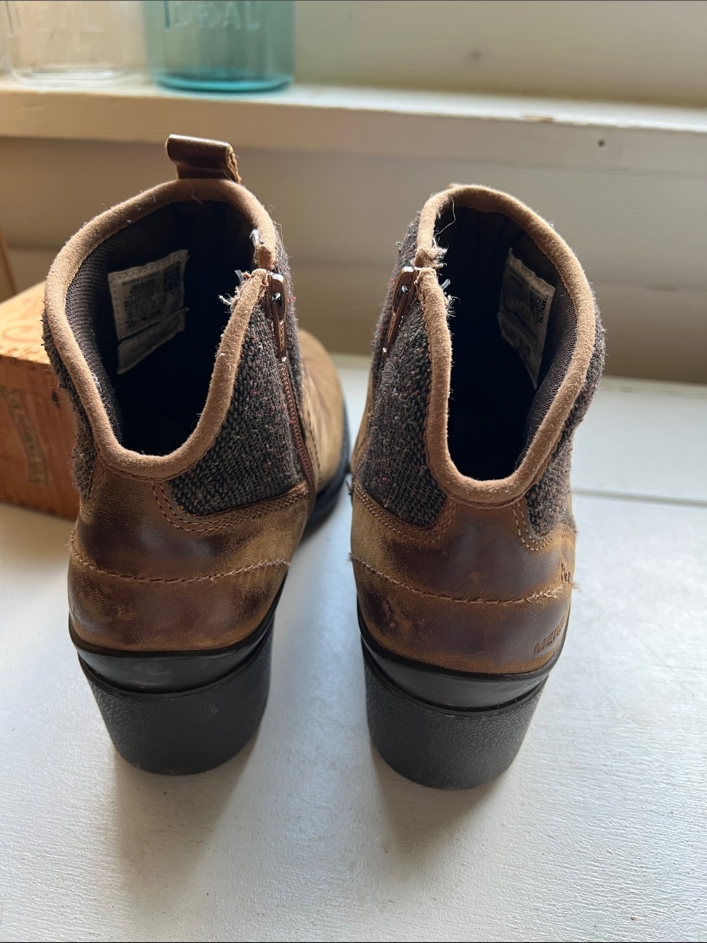Merrell Brown Leather Dark Heather Ankle Booties Chateau 2 heels size 8.5 - Picture 7 of 17